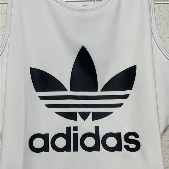 Adidas Originals Women's Size XL White Cropped Tank Top with Black Trefoil Logo - Picture 7 of 7